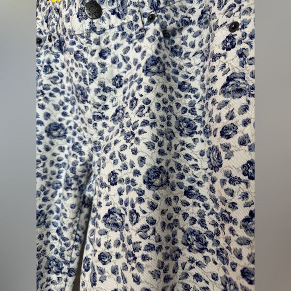 J.Crew Toothpick Mid Rise Floral Stretch Jeans - Picture 6 of 12